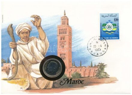 Marokkó 1987. 1D Cu-Ni felbélyegzett borítékban, bélyegzéssel, német nyelvű tájékoztatóval T:1- patina Morocco 1987. 1 Dirham Cu-Ni in envelope with stamp, cancellation and a prospectus in german C:AU patina