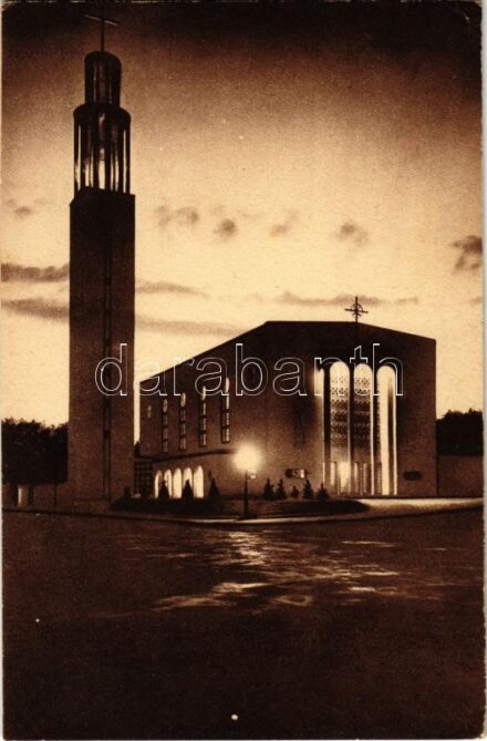 Budapest II. Pasaréti Ferences Szent Antal templom esti kivilágításban. Tervezte: Rimanóczy Gyula építész. Révész-Biró felvétele. Kiadja a Szentföld Magyarország Biztosi Hivatala (EK)