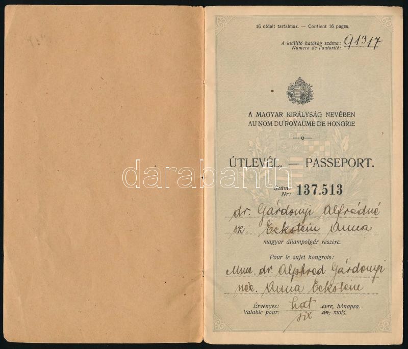 1921 Bp., a Magyar Királyság által kiállított fényképes útlevél, osztrák vízummal - Image 2