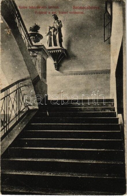 1919 Selmecbánya, Schemnitz, Banská Stiavnica; Kolos leánynevelő intézet, Feljárat a Szent József szoborral / girls' boarding school, statue (EB)