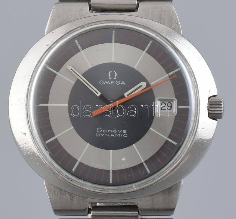 Omega Dynamic (1970 körül), automata, férfi karóra, , acél szíjjal, működik, d:42mm (korának megfelelő állapotban) a plexi lötyög.