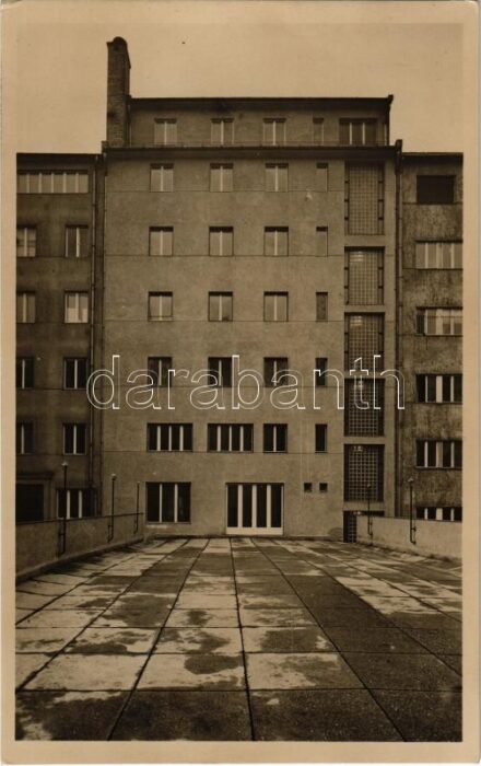 Budapest VIII. Gr. Teleki Pál KIE (Keresztyén Ifjúsági Egyesületet) székháza. Vas utca 2/c.