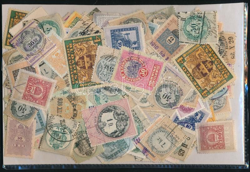 Kb 600 db vegyes okmánybélyeg ömlesztve tasakban