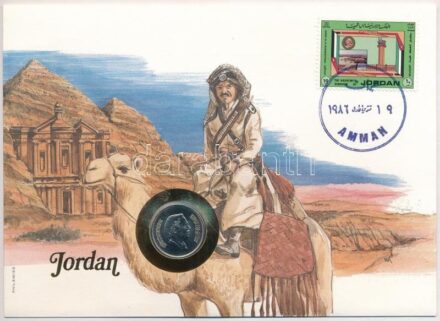 Jordánia 1984. 25f Cu-Ni felbélyegzett borítékban, bélyegzéssel, német nyelvű leírással T:1- patina Jordan 1984. 25 Fils Cu-Ni in envelope with stamp, cancellation and a prospectus in german C:AU patina