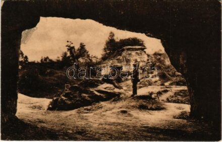 1917 Im Eingang zu den Kalksteinhöhlen an der Westfront / WWI German military, cave entrance (EK)