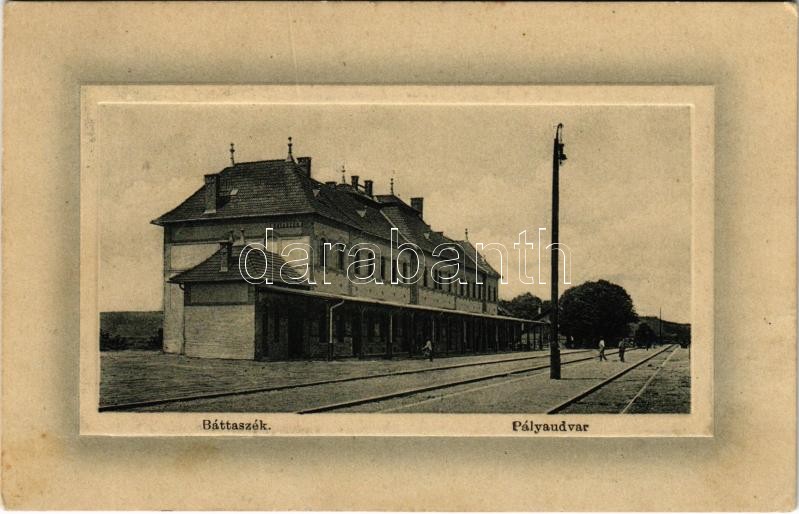 1911 Bátaszék, Pályaudvar, vasútállomás. 'Ideal' W.L. Bp. 5041. Raisz Ferenc vasúti vendéglős kiadása (EK)