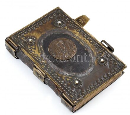 Jezis moja ziadost. Modlitebná kniha s malym spevníkom pre kazdého katolickeho krestana. [Szlovák nyelvű katolikus imakönyv, énekeskönyv.] Turc. Sv. Martin (Turócszentmárton), 1881, Tlacou kníhtlaciarsko-úcastinárskeho spolku, 391+(8)