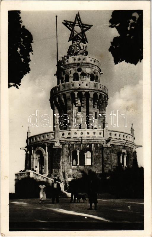 Budapest XII. Jánoshegyi kilátó vörös csillaggal. Képzőművészeti Alap Kiadóvállalat (EK)