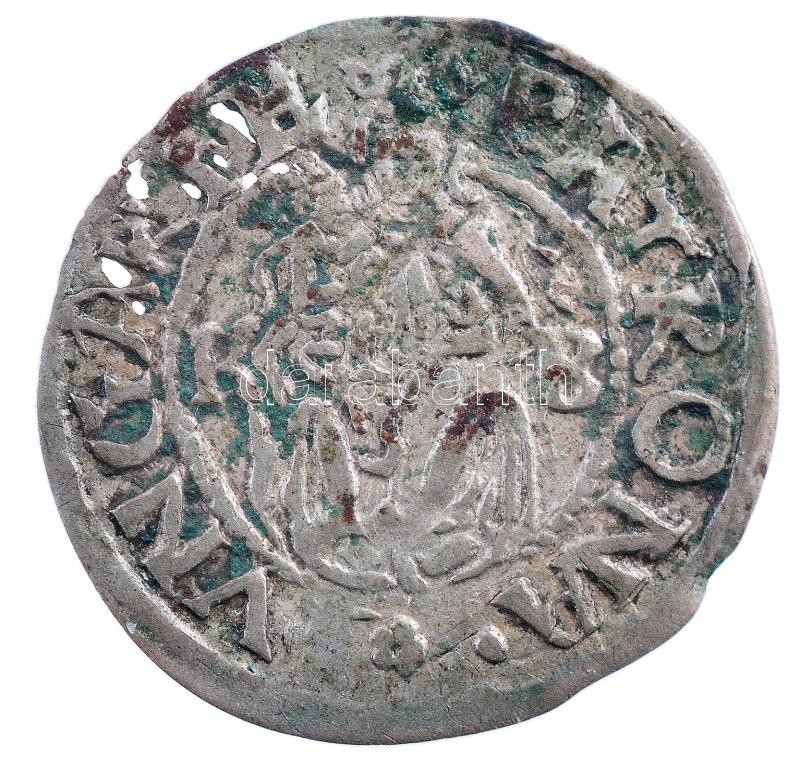 1569K-B Denár Ag 'Miksa' (0,36g) T:2- patina, lyuk Hungary 1569K-B Denar Ag 'Maximilian' (0,36g) C:VF patina, holed Huszár: 992.,Unger II.: 766.a - Image 2