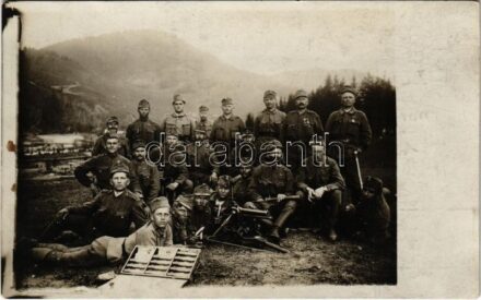 1917 Osztrák-magyar katonák / WWI Austro-Hungarian K.u.K. military, group of soldiers. photo + 'M. kir. 11. honvéd lovas hadosztály parancsnokság' (fl)