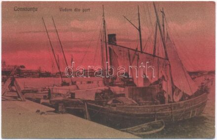 Constanta, Vedere din port, fishing ship