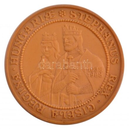 Bognár György (1944-) 1988. Szent István halálának 950. évfordulójára készült emlékérme tervezet (?) műanyag öntvénye (138mm) T:1-