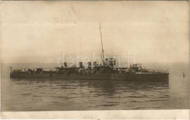 1918 Osztrák-Magyar Monarchia Huszár-osztályú rombolója / K.u.K. Kriegsmarine Zerstörer / Austro-Hungarian Hussar-class destroyer. photo + 'Zensuriert S.M.S. Viribus UNitis'