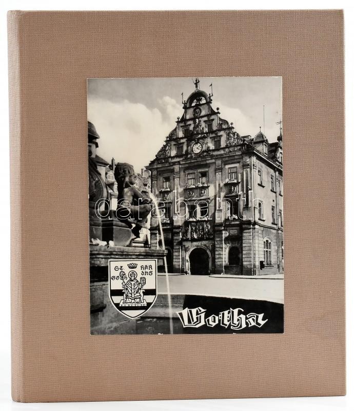 cca 1960-1970 Gotha. 20 fekete-fehér fotót tartalmazó egészvászon mappa, kopott borítóval.