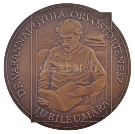 Fritz Mihály (1947-) 2016. 'Dr. Varannai Gyula orvostörténész jubielumára / Weszprémi-díj kitüntetettje' Br emlékérem (126-135mm) T:1- kis patina