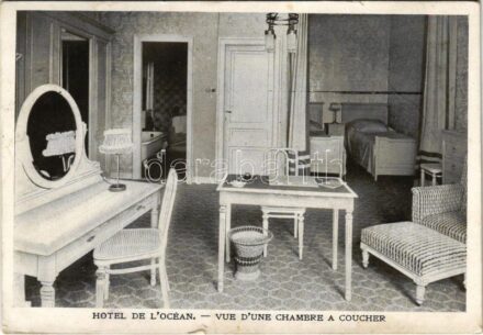1912 Oostende, Ostende; Hotel de L'Océan, vue d'une chambre a coucher / hotel, room interior (tear)
