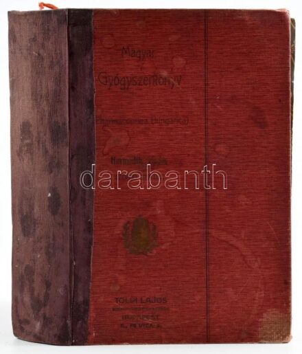 Magyar gyógyszerkönyv. Bp., 1909, M. Kir. Állami Nyomda. Egészvászon kötés, tulajdonosi bejegyzéssel, viseltes állapotban.