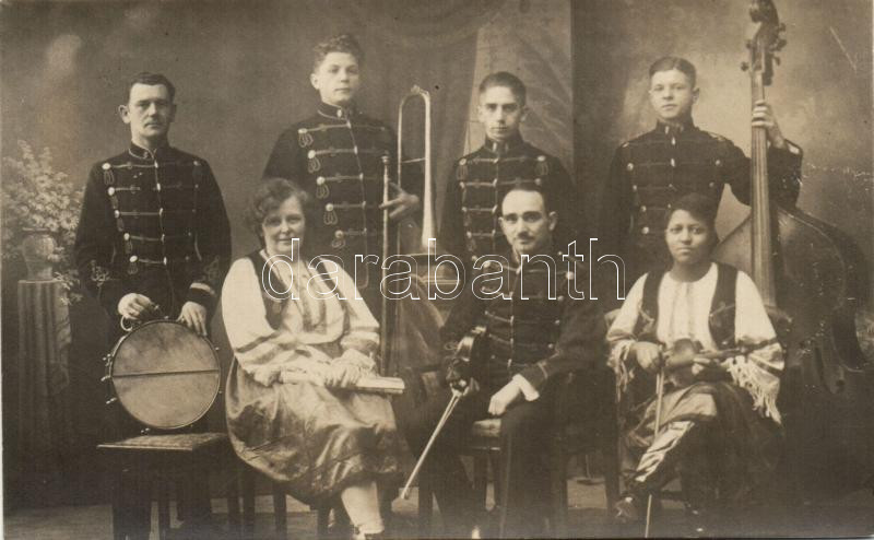 Salon-Orchestra Toni Vary / Salon-Orchestra music band, photo