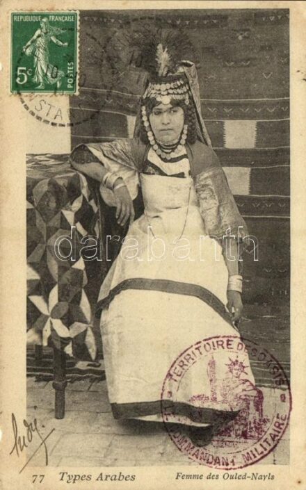 1911 Types Arabes, Femme des Ouled-Nayls / Ouled Nail woman, Algerian folklore. TCV card (small tears)