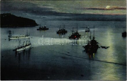 Villefranche-sur-Mer, L'Escadre / French squadron at night