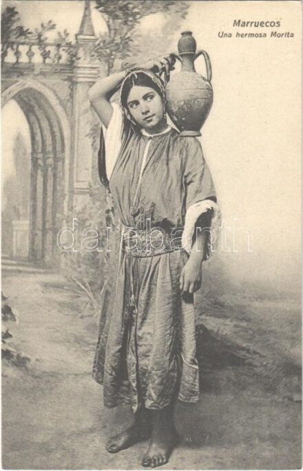 Marruecos. Una hermosa Morita / Moroccan folklore, lady from Morocco