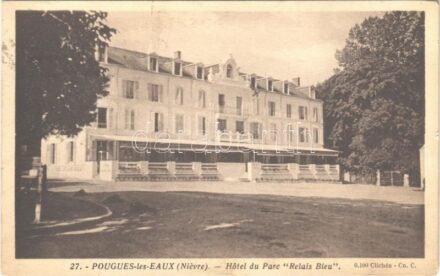 1937 Pougues-les-Eaux, Hotel du Parc 'Relais Bleu' / hotel, park (tiny tear)
