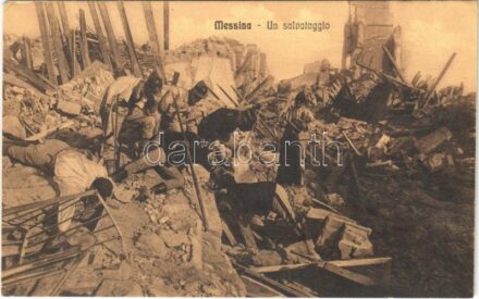 Messina, dopo il terremoto, Un salvataggio / rescue after the earthquake