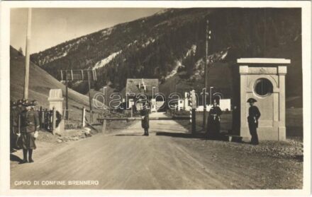 Brenner, Brennero (Südtirol); Cippo di Confine / border station