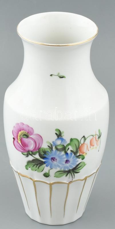 Herendi virágmintás porcelán váza, kézzel festett, jelzett, kis kopásnyomokkal, m: 19 cm