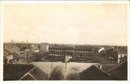 Pancsova, Pancevo; Ferenc József tér. E. Dunajtsik kiadása / square