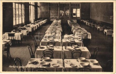 1939 Harkány, Gyógyfürdő fedett éttermei, belső, hátoldalon reklám