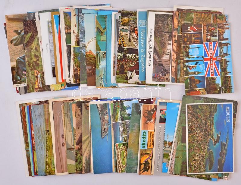Kb. 100 db MODERN külföldi város képeslap / Cca. 100 modern town-view postcards from all over the world