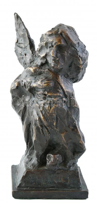 Kárpáti Tamás (1949- ): Angyal. Öntött, patinázott bronz. Jelezve hátoldalon lent: KT. E/A (művészpéldány) m:25cm