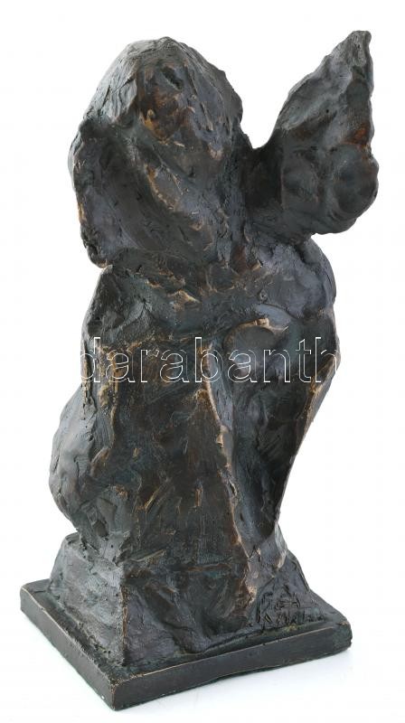 Kárpáti Tamás (1949- ): Angyal. Öntött, patinázott bronz. Jelezve hátoldalon lent: KT. E/A (művészpéldány) m:25cm - Image 2