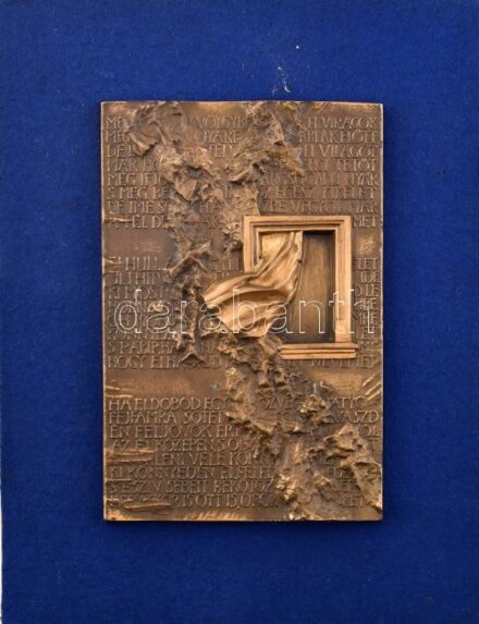 Asszonyi Tamás (1942-): Petőfi Sándor: Szeptember végén. Bronz kisplasztika. Jelzett. 29x20 cm Farost alapon.
