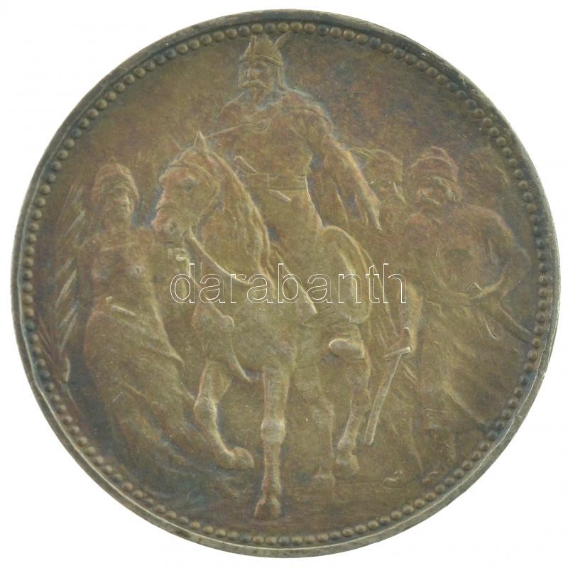 1896KB 1K Ag 'Millenium' eredeti sötétbarna 'Millenniumi Koronaérem - 1896' díszdobozban T:1- patina / Hungary 1896KB 1 Korona Ag 'Millennium' in original, brown case C:AU patina Adamo K5.2 - Image 3