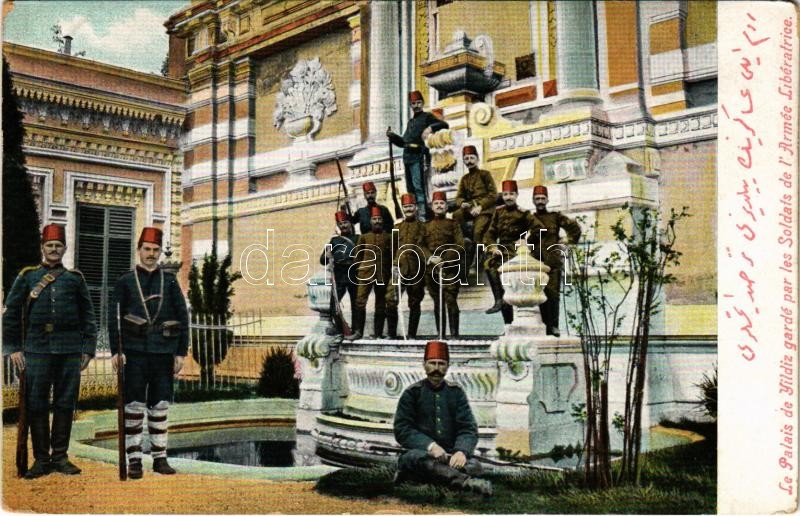 Constantinople, Istanbul; Le Palais de Yildiz gardé par les Soldats de l'Armée Libératrice / Yildiz Sarayi Müzesi imperial residence guarded by Liberation Army Soldiers (tears)