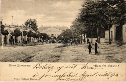 1903 Paks, Szent János tér, Erzsébet szálloda, Bazársor tetején Szent Vendel, Szent Flórián és Nepomuki Szent János szobra. Wiener Hajman kiadása