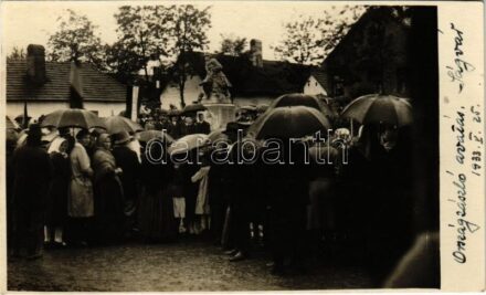 1933 Ságvár, Országzászló avatás, ünnepség. photo