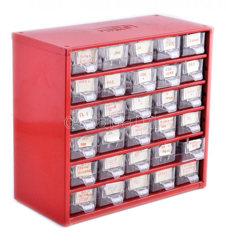 'MARS' fém házas, műanyag fiókos szerelvénytartó, összesen 25 darab fiókkal (három különböző méretben). Használt, jó állapotban (~23,7x30,5x14,5cm)