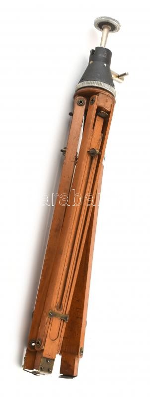 Régi fa és fém fényképezőgép tartó állvány. Összecsukható, jó állapotban .