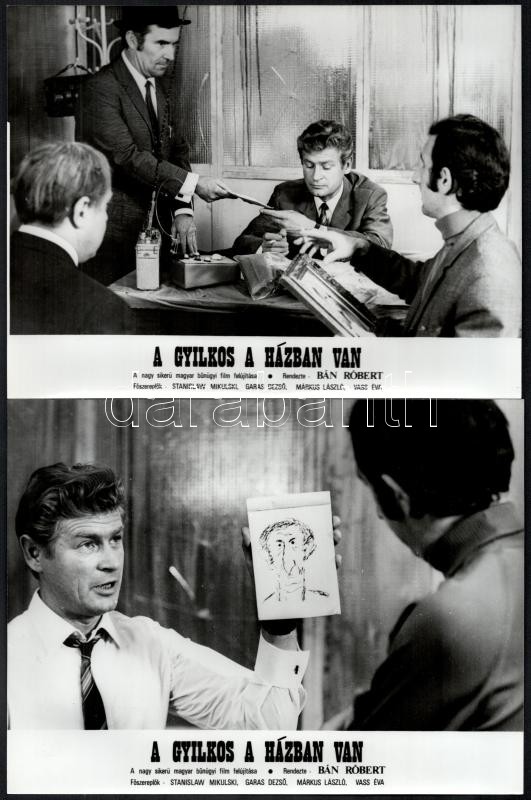 1971 ,,A gyilkos a házban van' című magyar film jelenetei és szereplői (köztük Márkus László, Garas Dezső, Major Tamás, Vass Éva), 13 db vintage produkciós filmfotó, ezüstzselatinos fotópapíron, 18x24 cm - Image 2