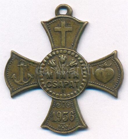 1936. 'Minta Csapat' Br cserkész medál füllel (31x29mm) T:1- patina