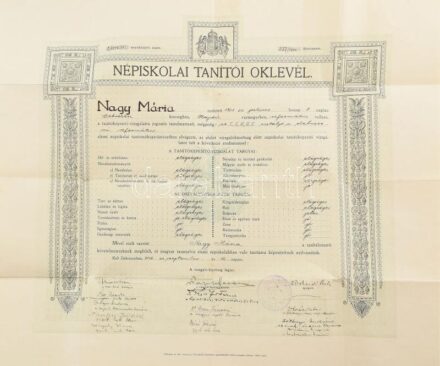 1942 Debrecen Népiskolai tanítói oklevél nagy méretű 52x44 cm