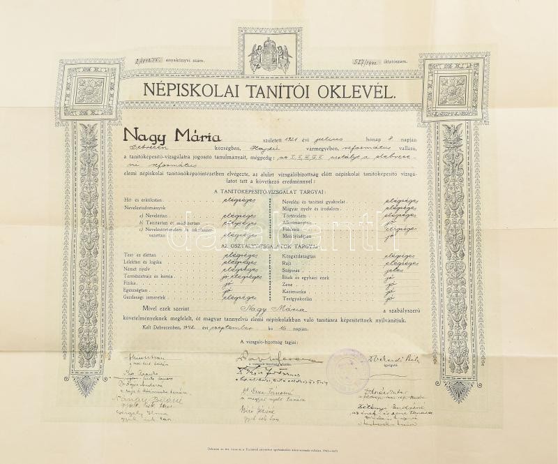 1942 Debrecen Népiskolai tanítói oklevél nagy méretű 52x44 cm