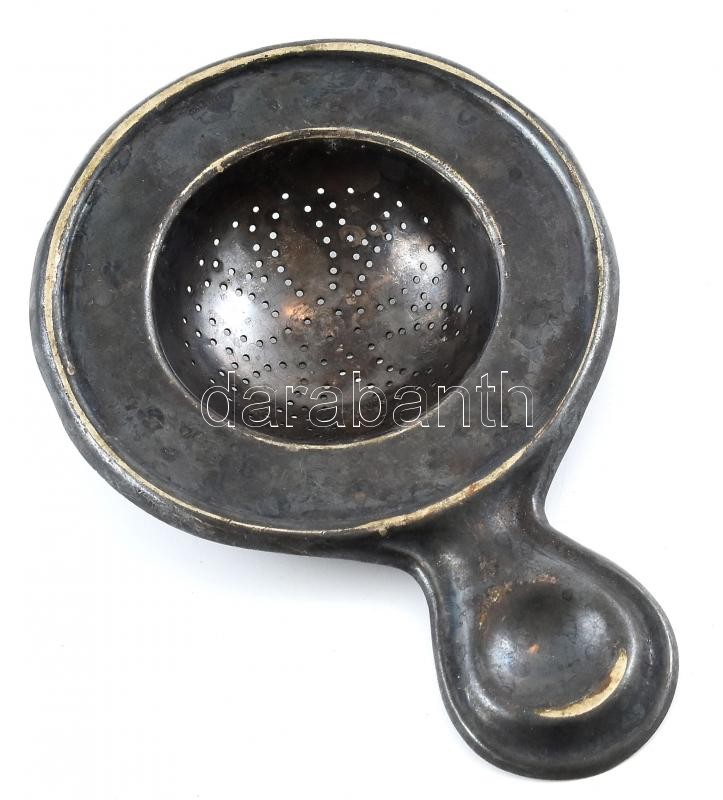 Régi alpakka teaszűrő, jelzett (Hacker), kisebb kopásnyomokkal, h: 14 cm