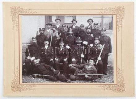 cca 1900 Horvátországi magyar egyenruhás erdészek, vadászok. / Hungarian Croatian hunters, foresters. 33x25 cm