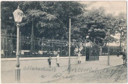 1913 Budapest XIV. Zugló, Schrettner Márton vendéglője, kapu. Gyarmat utca 42.