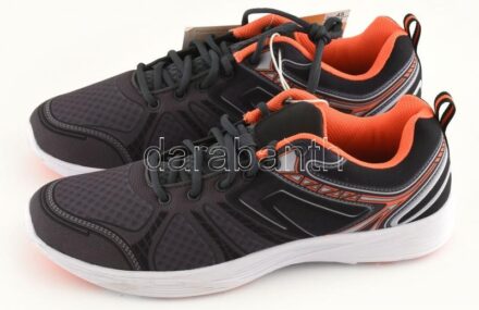 Férfi sportcipő, méret: 45, használatlan állapotban