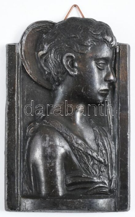 Jelzés nélkül: Fiatal fiú relief. Ón, jelzés nélkül, 10x6,5cm